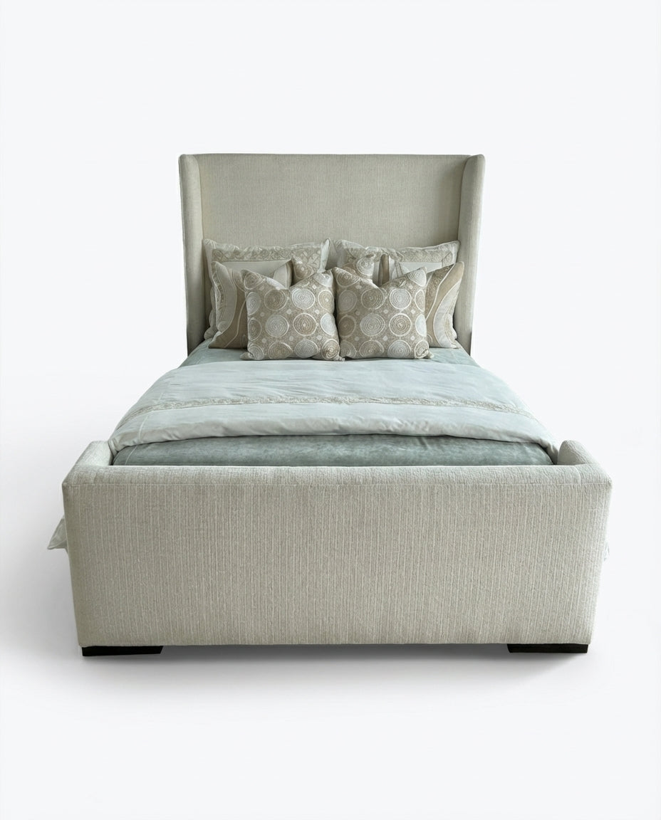 Couture Block Bed – Snow White (Queen)